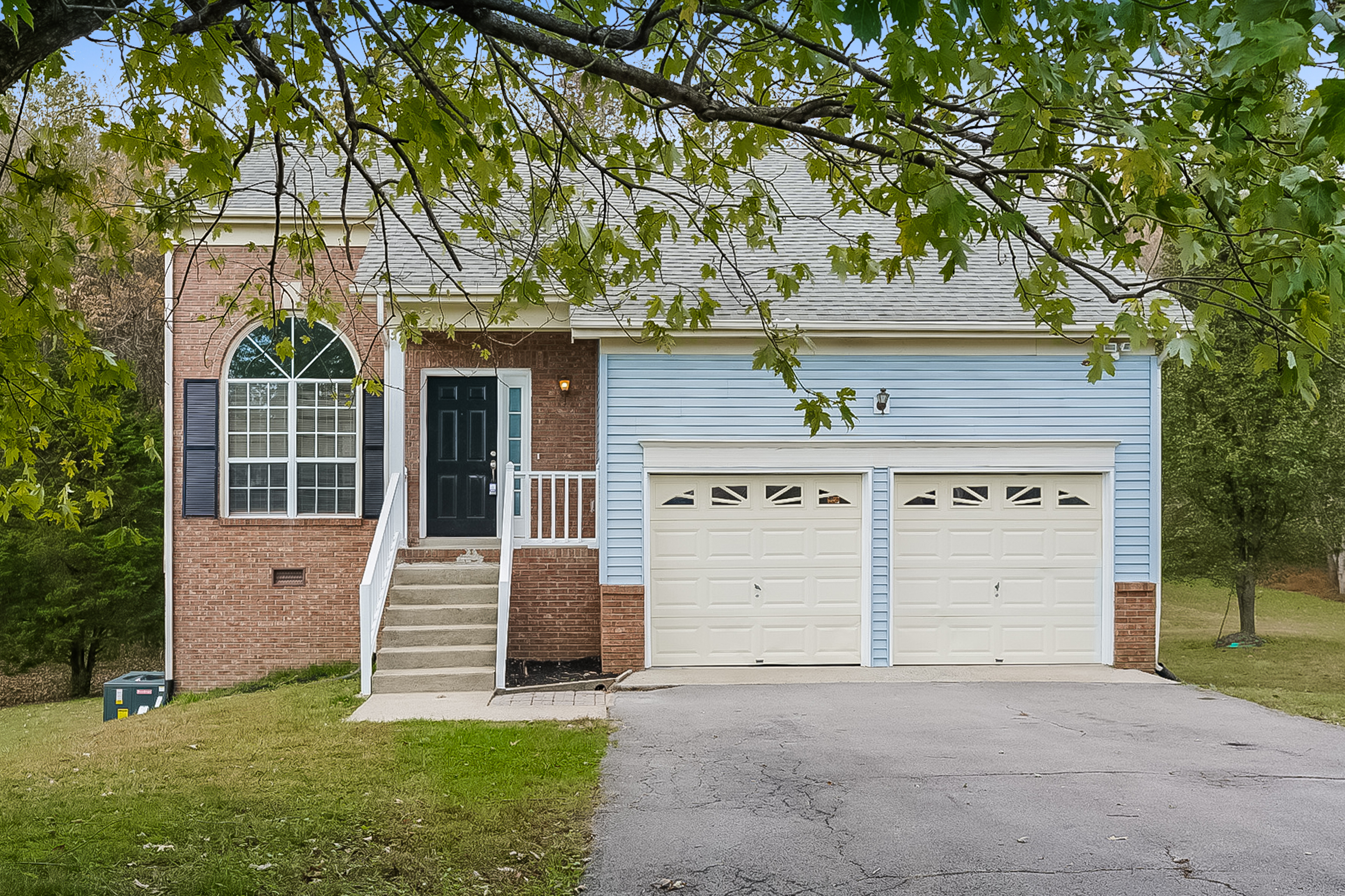 1705 Pine Crest Ct Mount Juliet, TN 37122